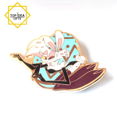 Hard Enamel Die Struck Gold Metal Lapel Pin For Anime 